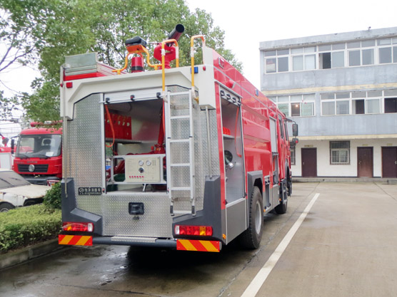 ��������8��ˮ������܇