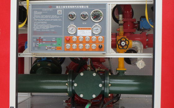 �������ϸɷ���ĭˮ(li��n)������܇�M��ԭ��������